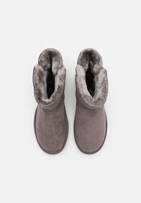 XTI Enkelkaarsjes - grey