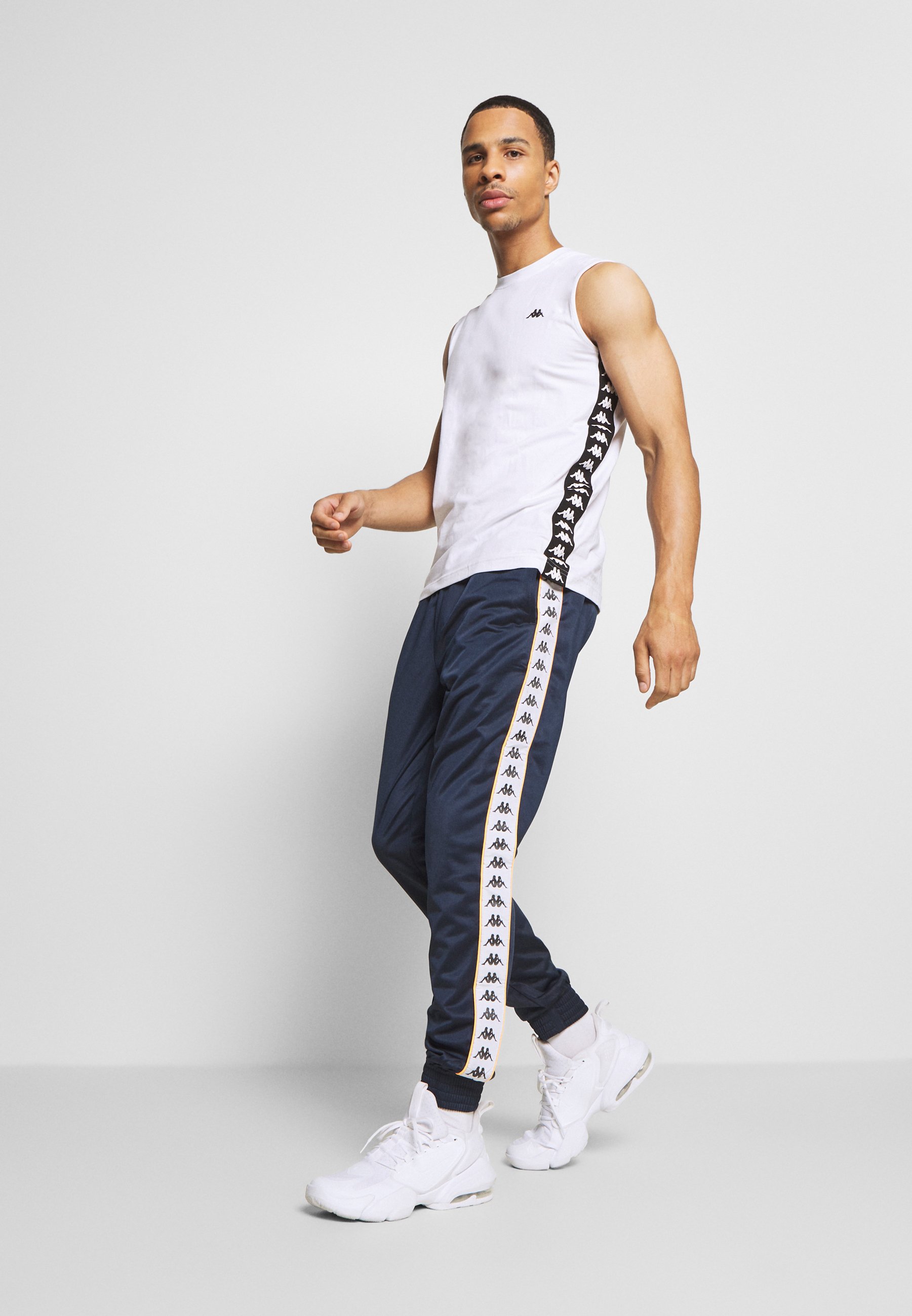 HELGE PANT Joggebukse total eclipse HELGE PANT Joggebukse total eclipse