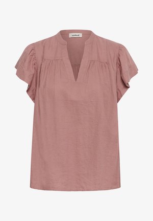 Blusa de manga corta en rosa polvo con escote en V, suaves fruncidos en el pecho y los hombros, y un corte suelto y relajado.
