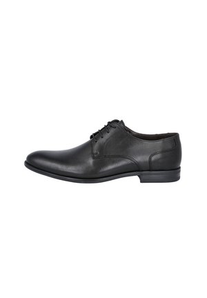 Zapato de vestir para hombre de cuero negro con cordones, punta redondeada y tacón bajo, mostrado de perfil sobre un fondo blanco.