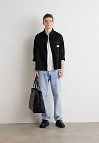 Thumbnail Image 2