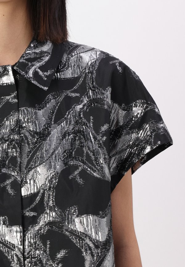 HIKA VEST - Button-down blouse2