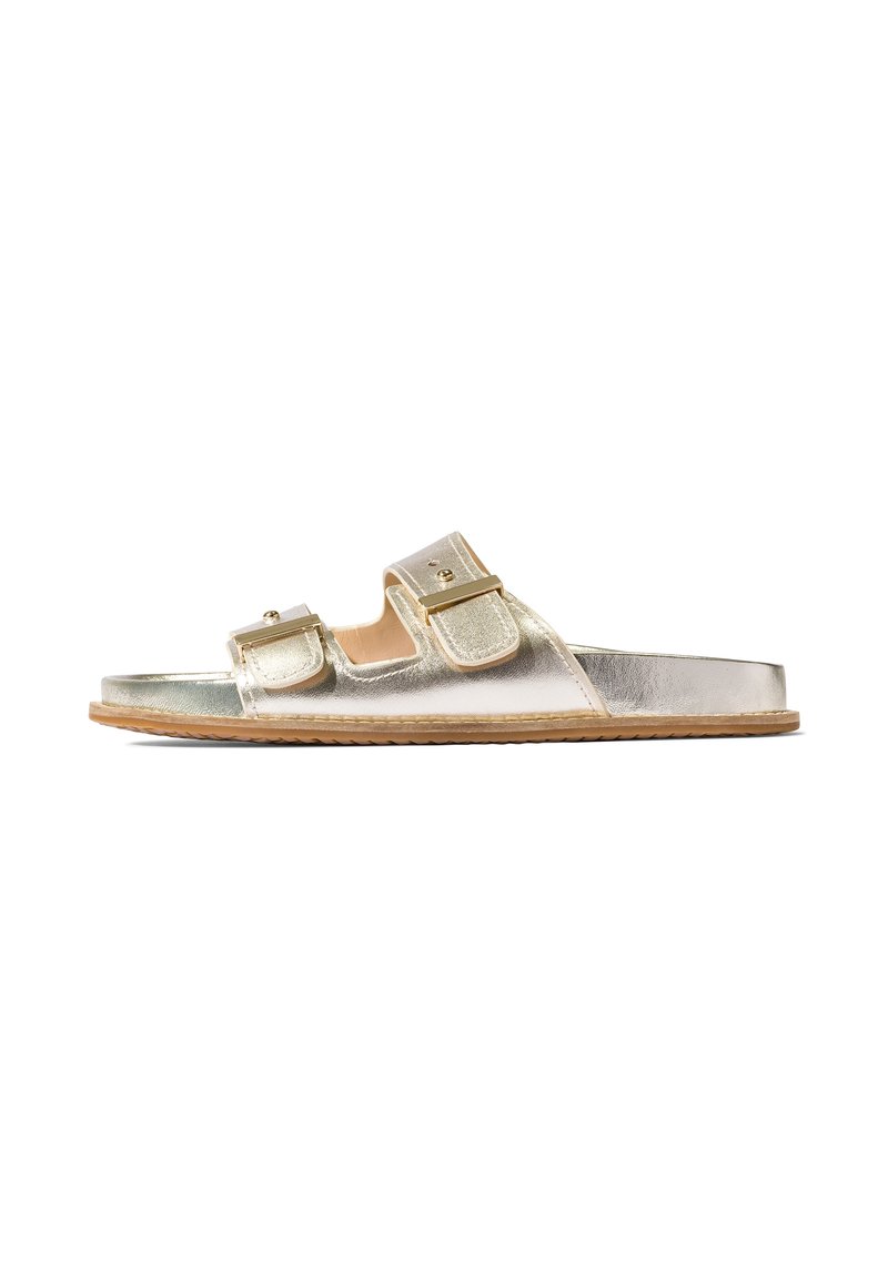 Sandali in metallo dorato con due cinturini regolabili, suola piatta e insole testurizzata. Ideali per un look estivo informale.