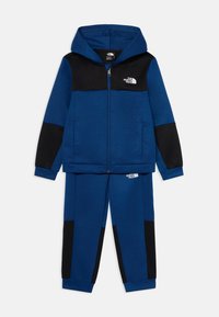 Atlasīts, estate blue