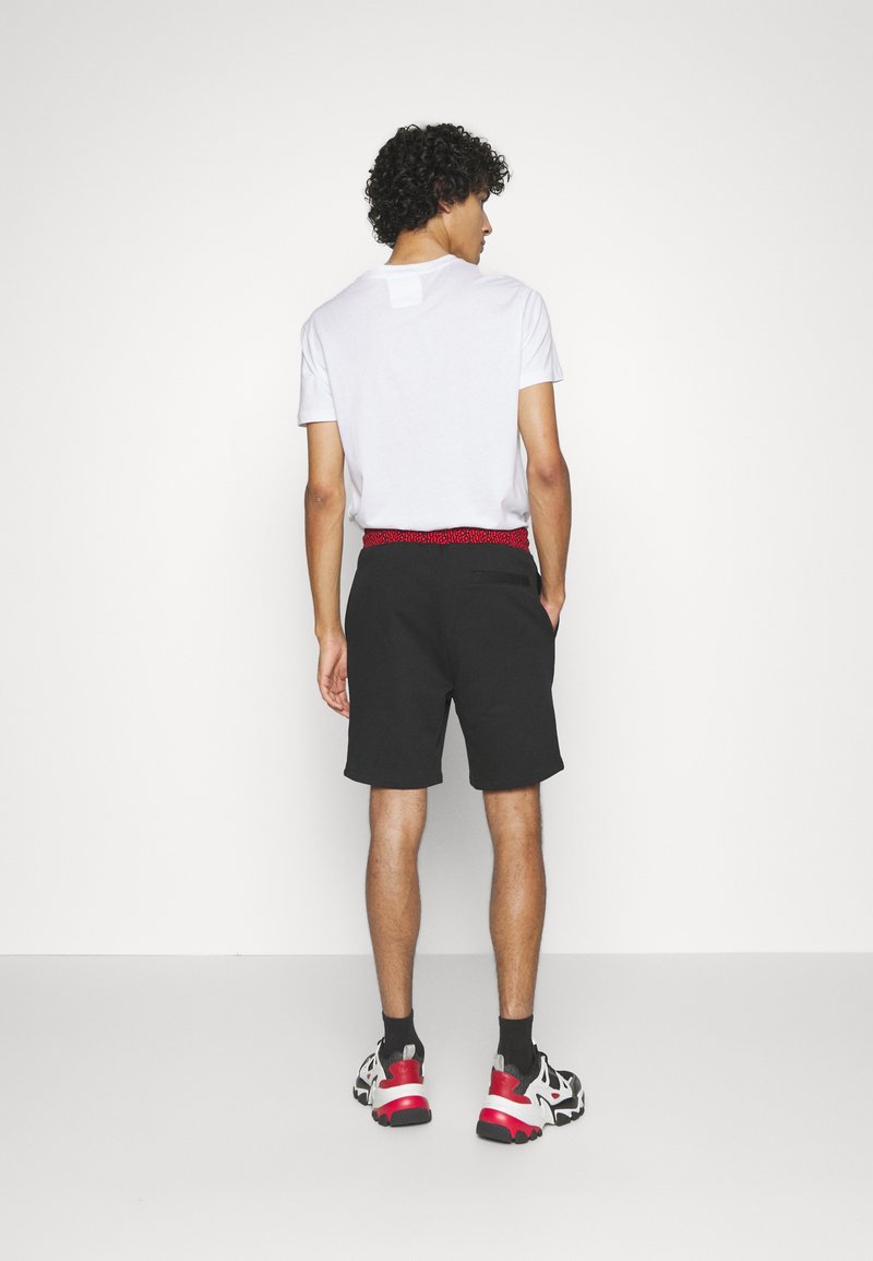 Herren Trainingsanzüge | HUGO DRAIG Shorts black/schwarz - JY69118 Herren Trainingsanzüge | HUGO DRAIG Shorts black/schwarz - JY69118