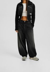 Bershka Allvädersjacka - black