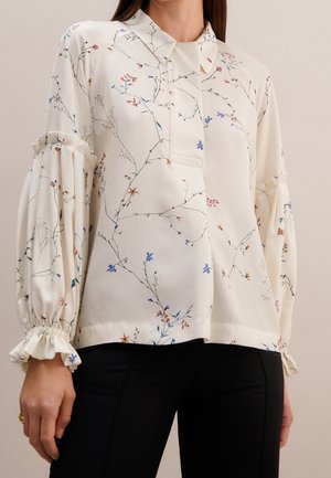 MUNTHE Blouse - white