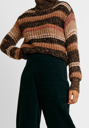Pullover - brown