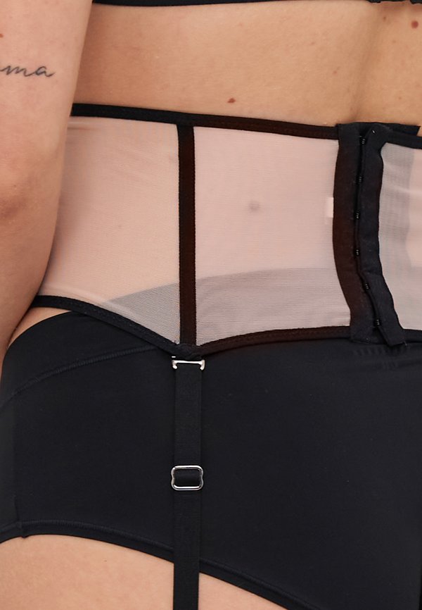 WAIST CINCHER - Suspenders2