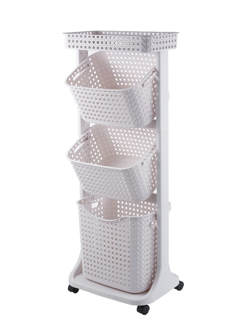 Trójpoziomowy wózek do przechowywania z perforowanymi, białymi plastikowymi koszami na ruchomej ramie. Kosze mają zaokrąglone krawędzie i wbudowane uchwyty dla łatwego dostępu.