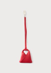 Избран, red