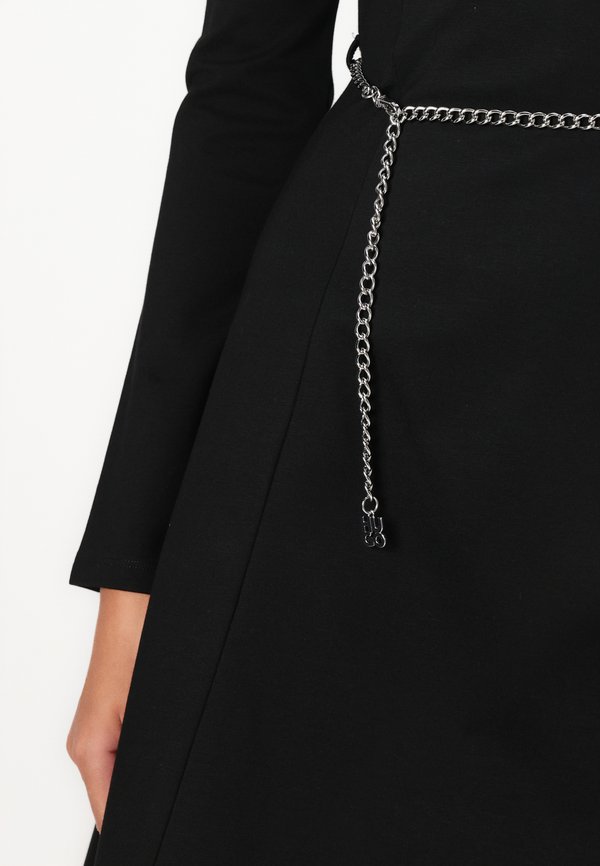 NELORA - Jersey dress2