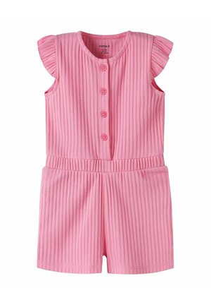 Rosa ribbestrikket ermeløs romper til småbarn med knapper foran, elastisk midje og volangdetaljer på skuldrene.