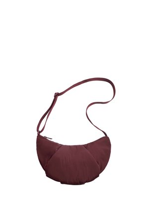 OYSHO, QUILTED CROSSBODY BAG - Sac bandoulière - bordeaux