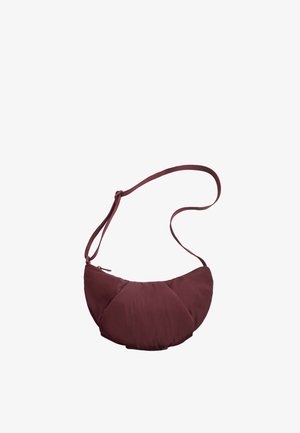 OYSHO, QUILTED CROSSBODY BAG - Cross body bag - bordeaux