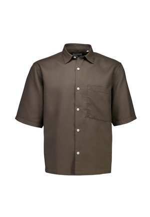Braunes kurzärmeliges Hemd mit Knopfleiste, Brusttasche und klassischem Kragen, vor weißem Hintergrund präsentiert.