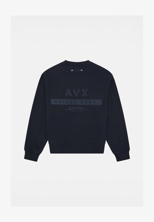 Sudadera azul marino hecha de mezcla de algodón, con cuello redondo, puños acanalados y texto impreso en la espalda. Incluye detalle de ojales en el cuello.