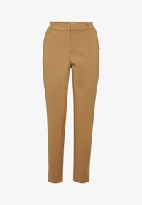 Kijelölve, roasted pecan