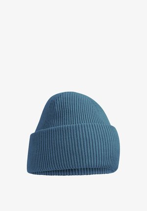 Blauer gestrickter Beanie mit umgeschlagenem Bündchen, gerippter Struktur und abgerundetem Oberteil.