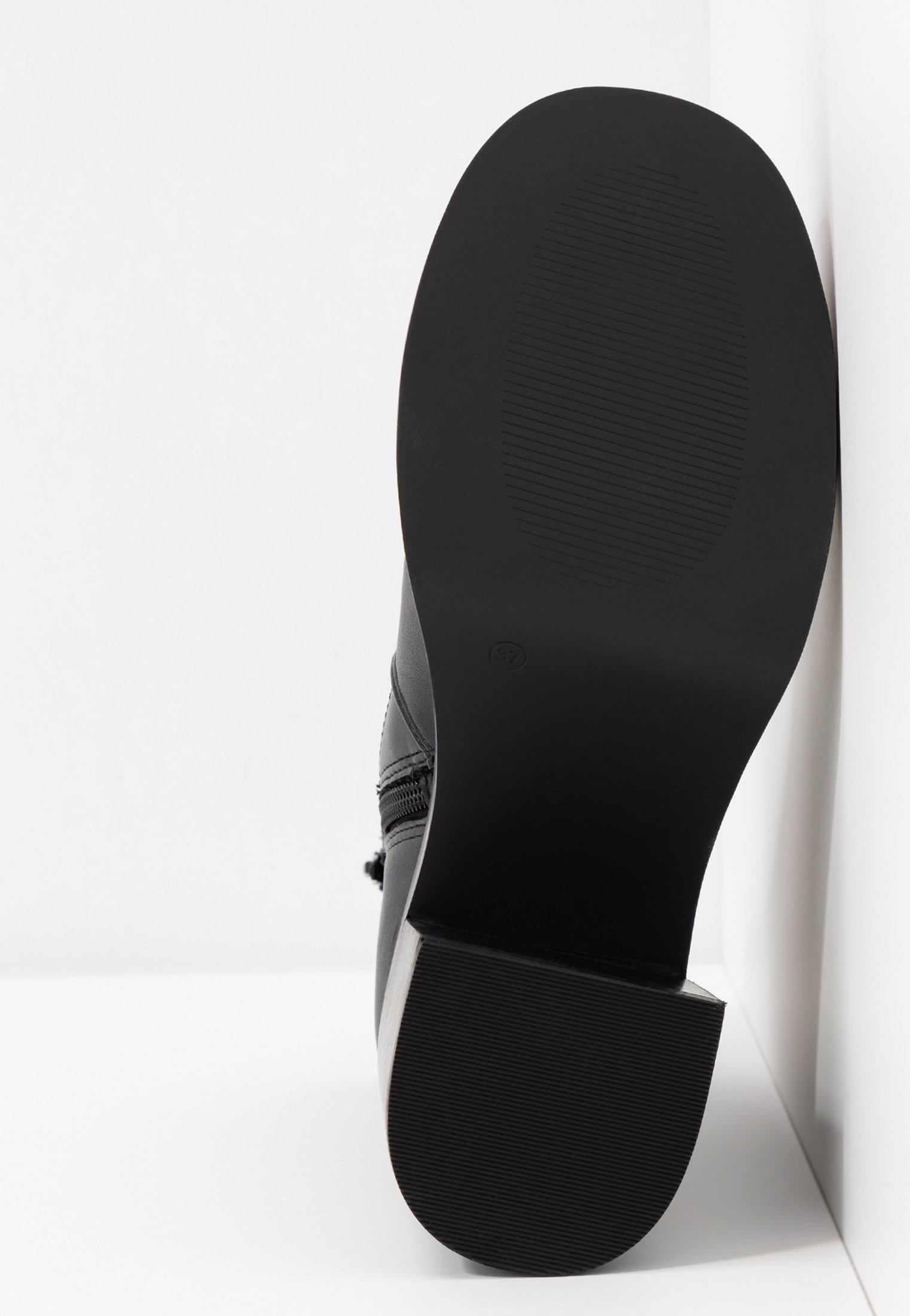 MANSON PLATFORM BOOT Enkellaarsjes met hoge hak black MANSON PLATFORM BOOT Enkellaarsjes met hoge hak black