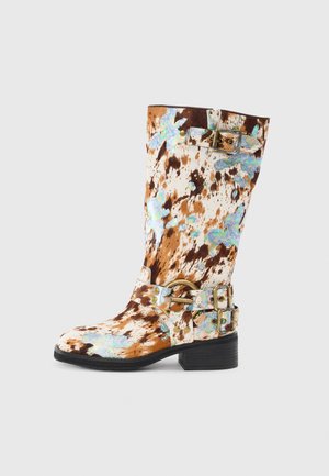 Cowboy/Biker boots - multi-coloured