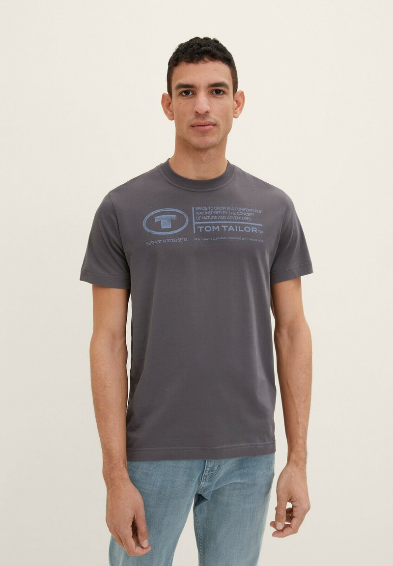 TOM TAILOR LOGO PRINT - Camiseta estampada - tarmac grey