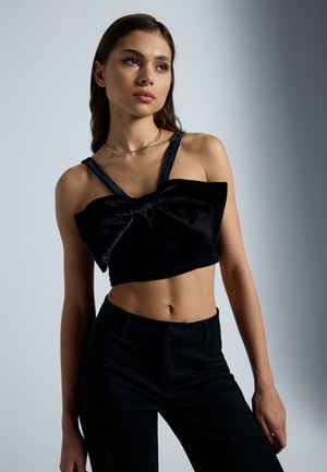Tops - black