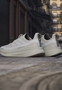 adidas Performance ULTRABOOST 5 HERMANOS KOUMORI - Road running shoes - alumina/grey one/silver-coloured