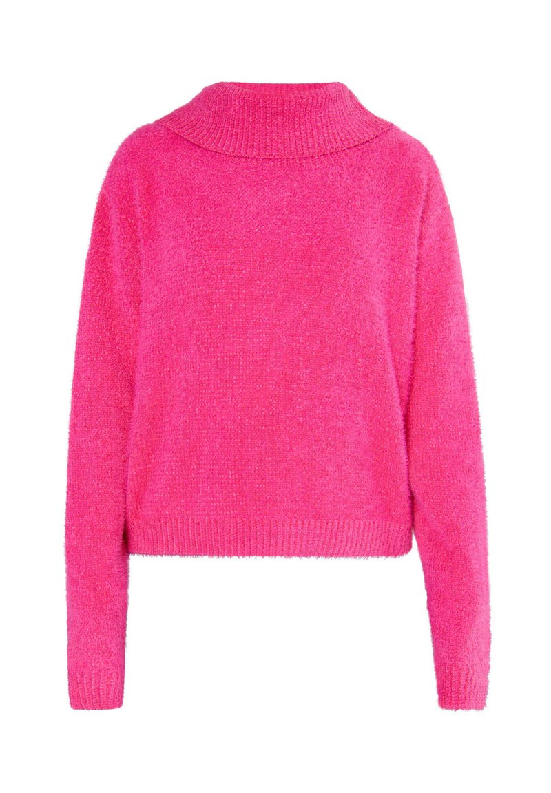 Jasnoróżowy, puszysty sweter dzianinowy z długimi rękawami i szerokim, prążkowanym kołnierzem typu mock neck.