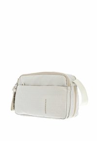 Borsa da viaggio rettangolare in tessuto a rete beige chiaro, con tasca laterale con zip e dettagli crema. Texture liscia, robusta chiusura a zip.