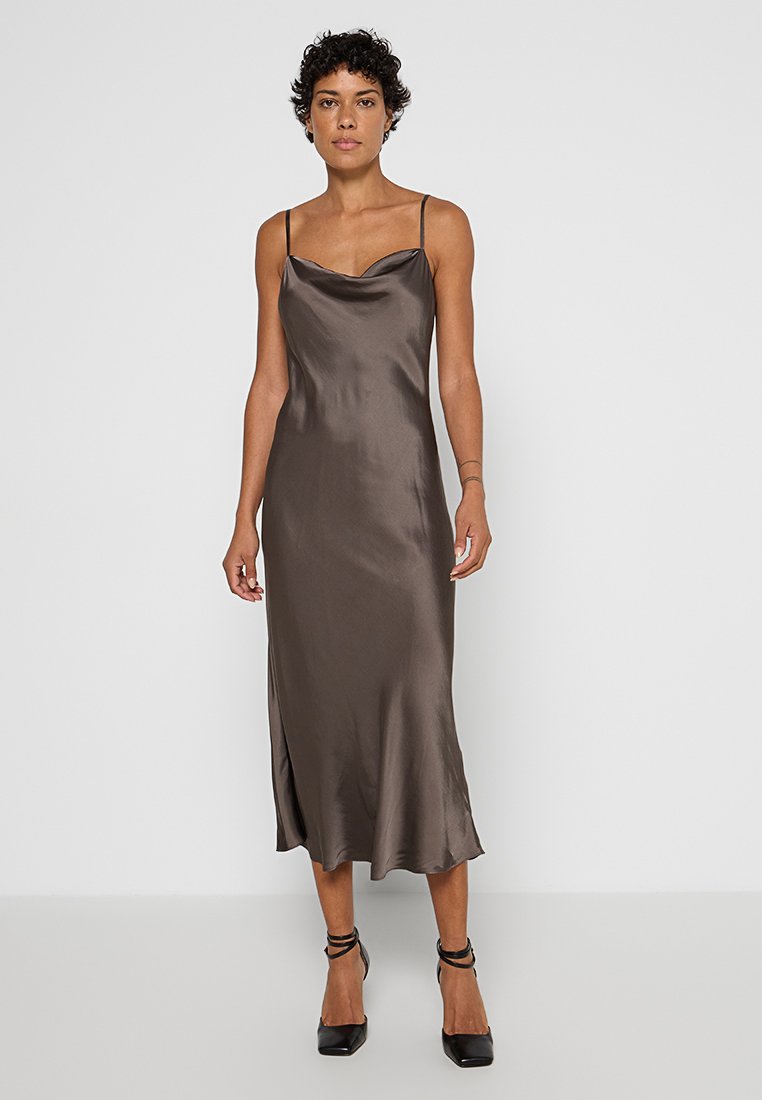 MUNTHE Freizeitkleid taupe