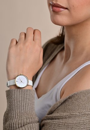 Just Watch EMILIA - Watch - weiß