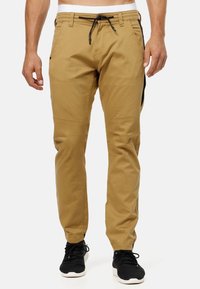 INDICODE JEANS Pantalon classique - camel