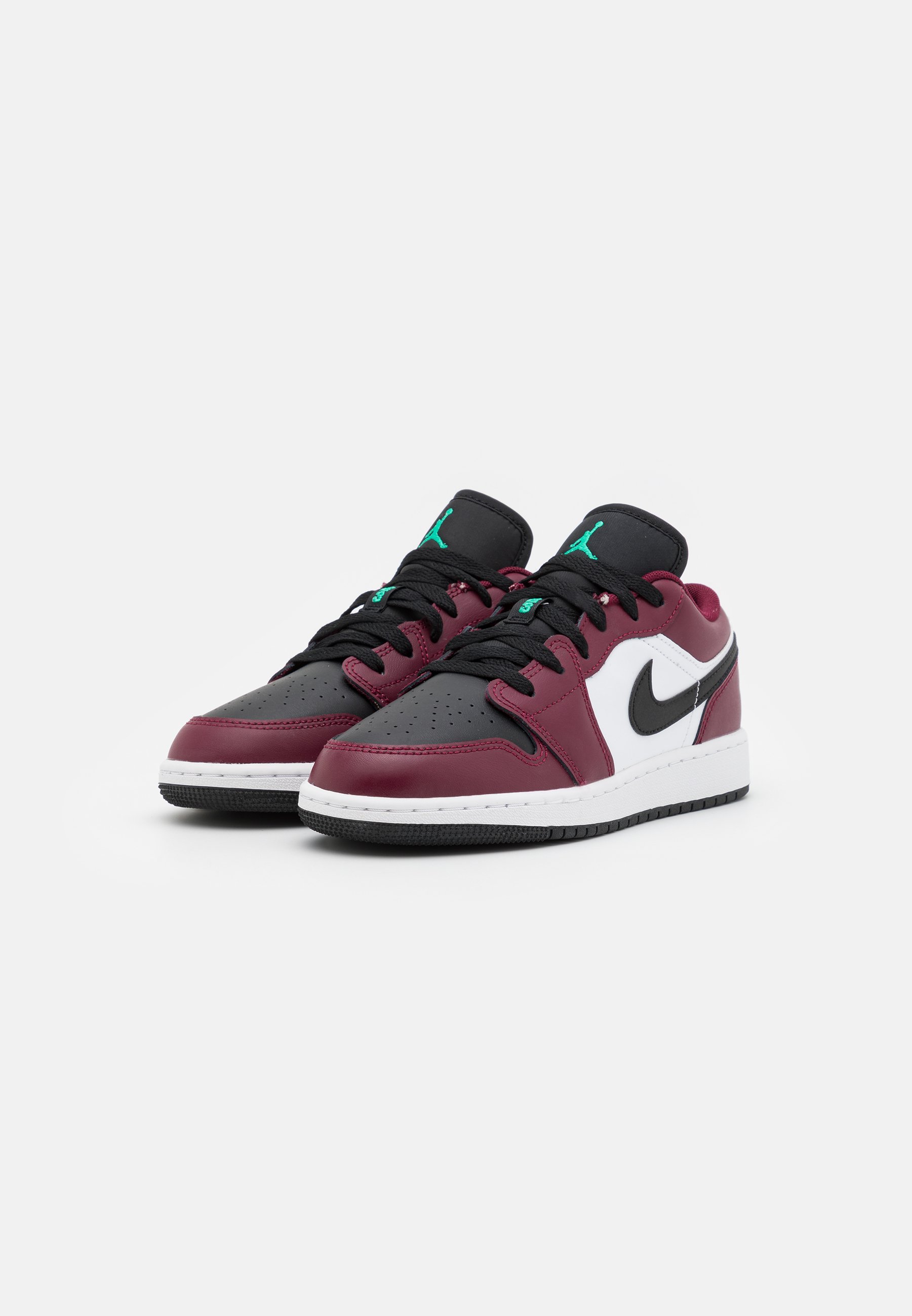 Sconti Jordan Sneakers Air Jordan 1 Dark Mocha | adidas Yeezy Italia