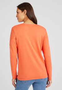 Damart POINT FANTAISIE - Trui - orange