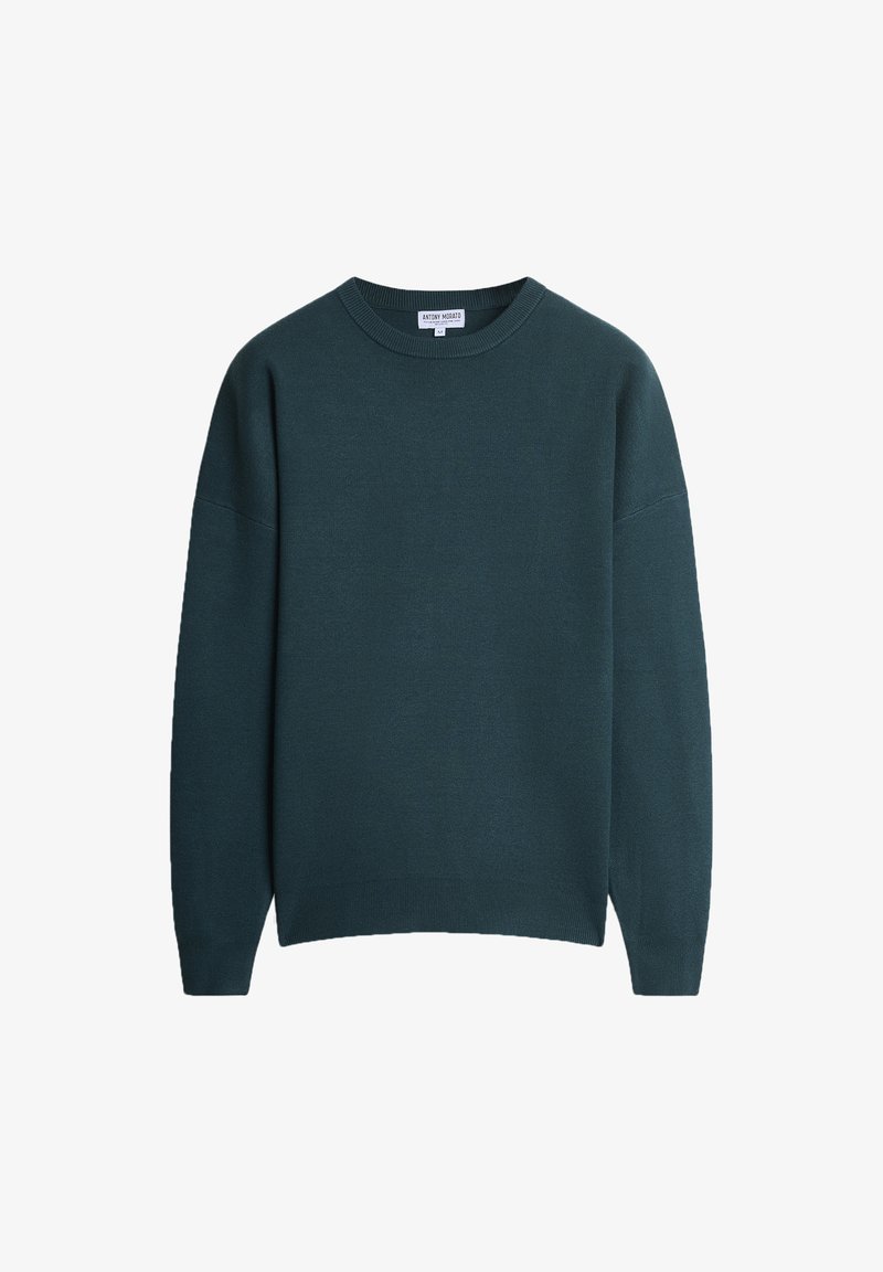 Maglione lavorato a maglia verde scuro con collo rotondo, spalle scese e orlo a coste. Realizzato in tessuto morbido, presenta un design semplice e rilassato.
