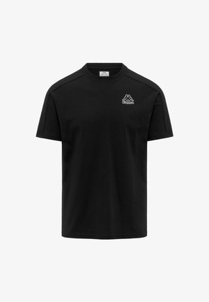 T-shirt nera a maniche corte realizzata in tessuto morbido. Presenta una scollatura tonda e il logo Kappa bianco ricamato sulla parte superiore sinistra.