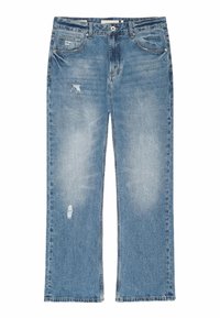 Jean en denim bleu clair à jambes droites avec détails usés et décoloration, doté de poches avant et d'une fermeture à boutons.