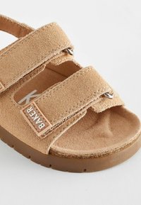 Baker by Ted Baker REGULAR FIT - Sandále na chodenie - tan brown