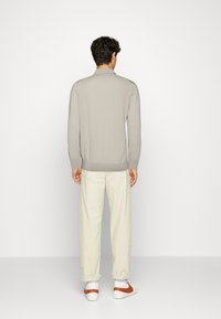 ARKET Stickad tröja - beige