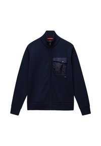 Maglione con zip navy, dotato di un alto colletto, polsini a coste e una tasca frontale con chiusura a snap. Il tessuto è lavorato a maglia con una texture liscia.