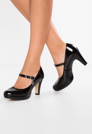 s.Oliver Lodičky s platformou - black