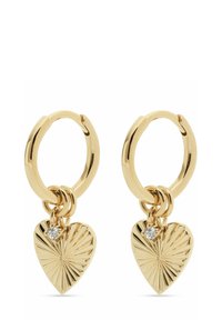 Orecchini a cerchio in oro con un charm a forma di cuore testurizzato, caratterizzati da un motivo a raggiera e un piccolo dettaglio in gemma trasparente.