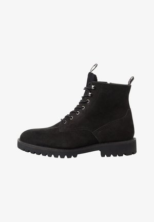Marco Tozzi BY GUIDO MARIA KRETSCHMER - Botines con cordones - black nubuck
