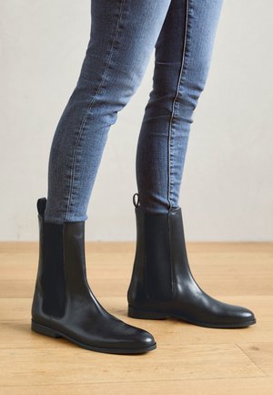 SUSAN 88 - Classic ankle boots - black/rich tan