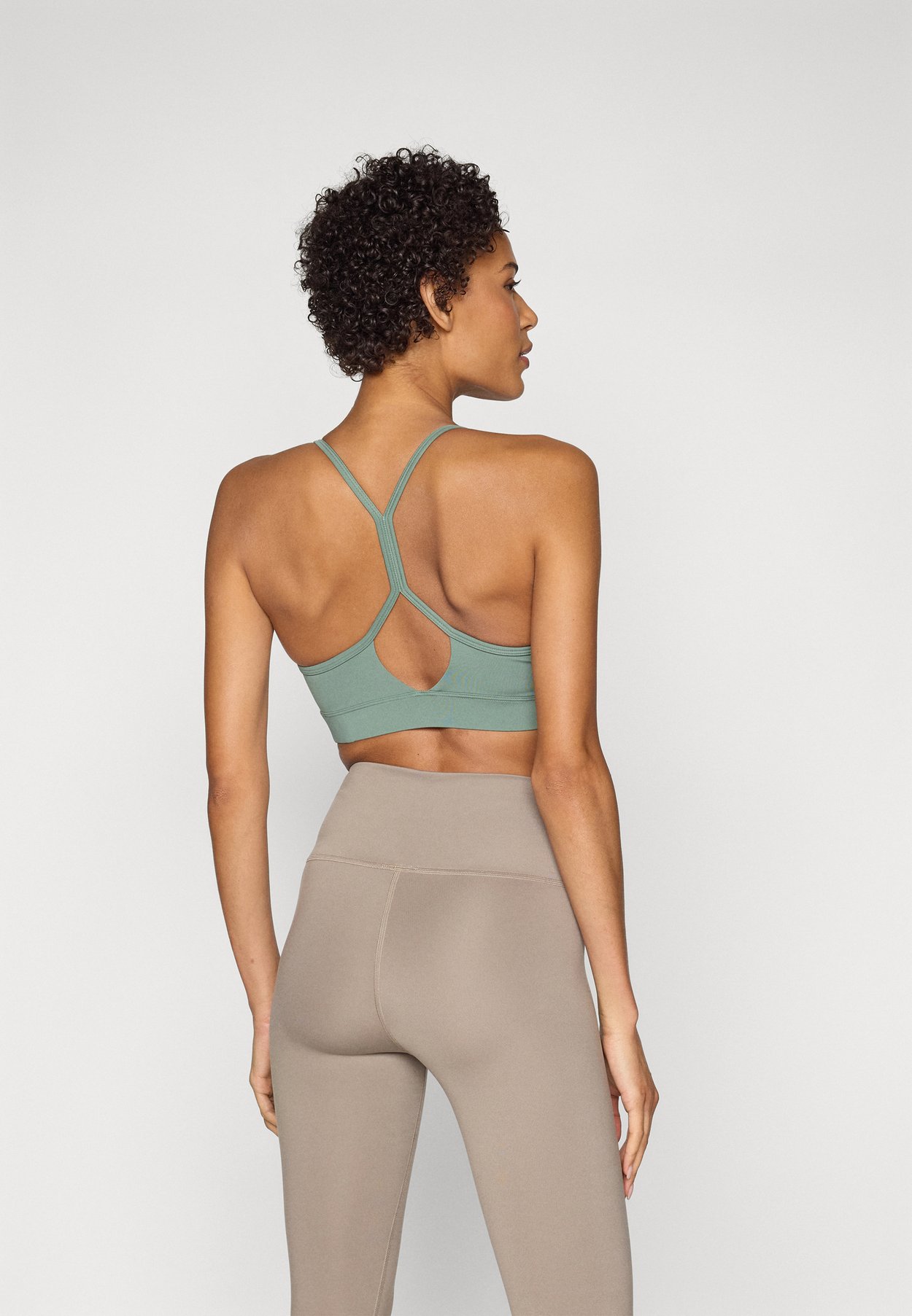 NB ESSENTIAL YOGA BRA
