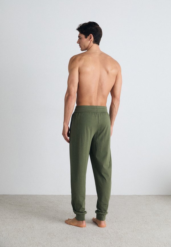TRACK - Pyjama bottoms - utility olive2
