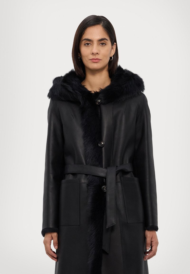 STUDIO ID - ROSEMARY TOSCANA COAT - Classic coat - black silky, Enlarge