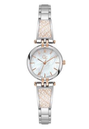 Orologio in argento e oro rosa con quadrante rotondo e una texture bianca, bracciale a maglie con dettagli elaborati e chiusura a deployante.