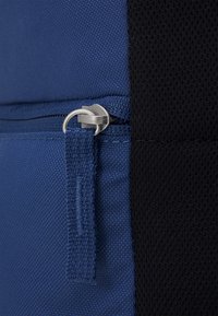 Nike Sportswear HERITAGE UNISEX - Mochila - mystic navy/black/laser blue